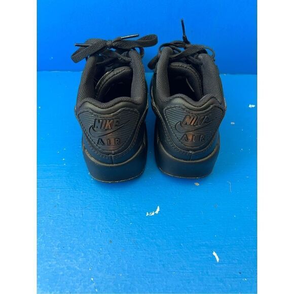 Nike Air Max 90 Triple Black (GS) Youth Running CD6864-001 Size 6Y - Picture 4 of 6